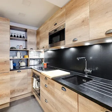 Champs-elysees - Arc De Triomphe - Wagram - 5p-1br 公寓