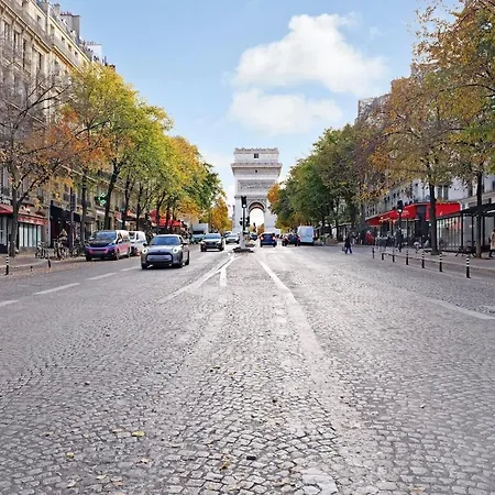 Champs-elysees - Arc De Triomphe - Wagram - 5p-1br Lejlighed *